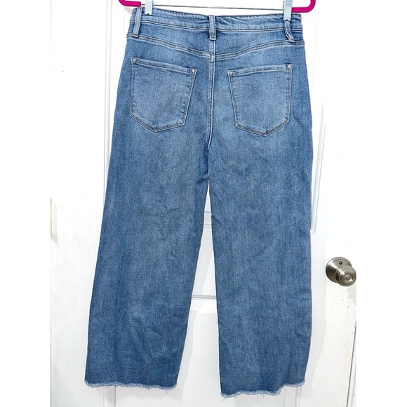Vervet Moonflower Super High Rise Wide Leg Crop Jeans size 30 Waist - Picture 4 of 6